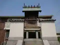 神明社の本殿