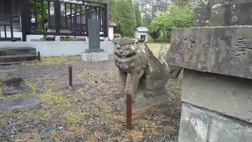 厚真神社の狛犬