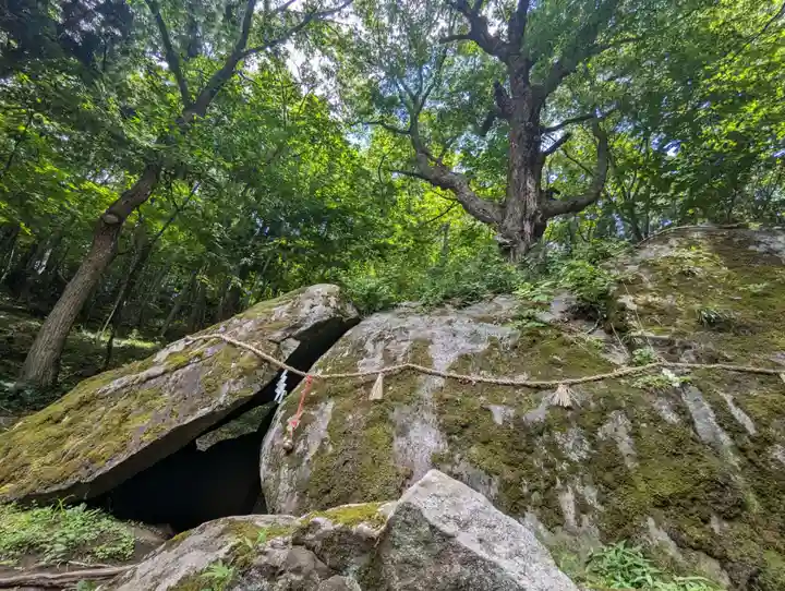 丹内山神社(岩手県)