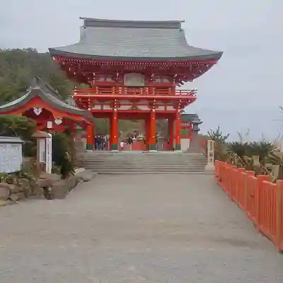 鵜戸神宮の山門・神門