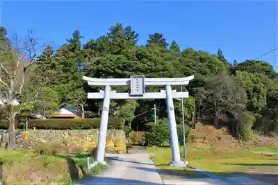 比加夜神社の鳥居