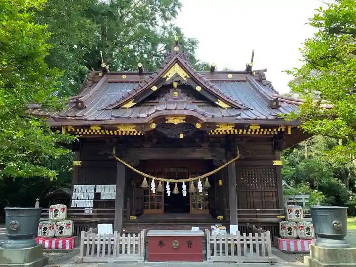 玉敷神社の本殿・本堂