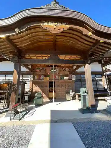 大慈寺の本殿・本堂