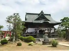 諏訪神社の本殿