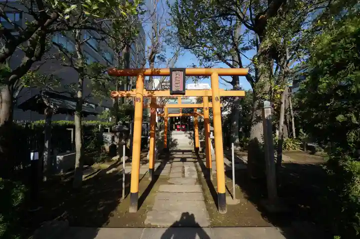紀文稲荷神社の鳥居