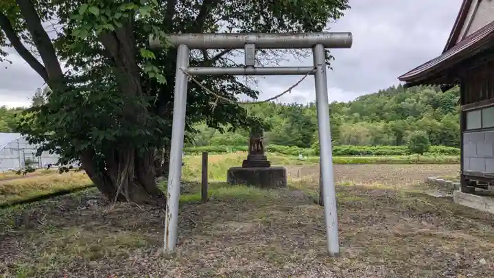 湯内神社(大熊神社)の末社・摂社
