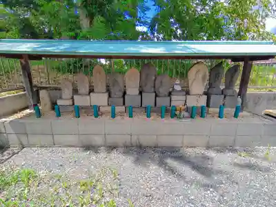 八龍神社（東八龍社）の末社・摂社