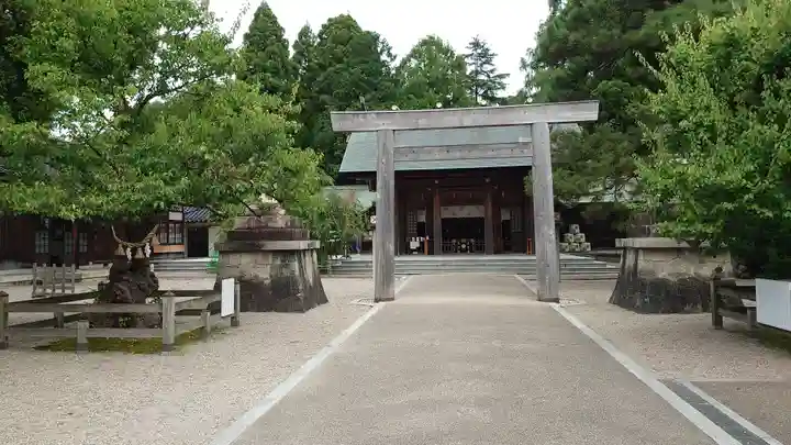 射水神社の鳥居