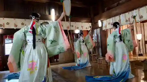 上川神社頓宮の神楽