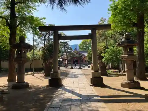 品川神社の鳥居