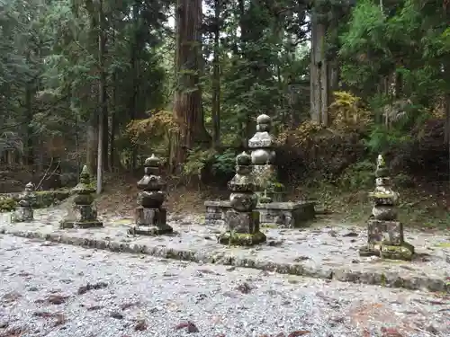 高野山金剛峯寺奥の院(和歌山県)