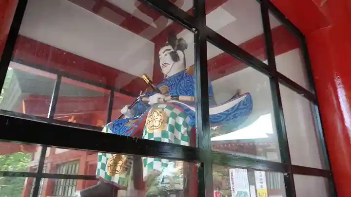 静岡浅間神社の像