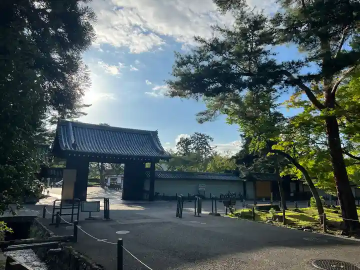 南禅寺の山門・神門