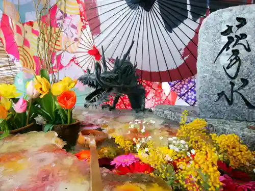 札幌諏訪神社の手水舎