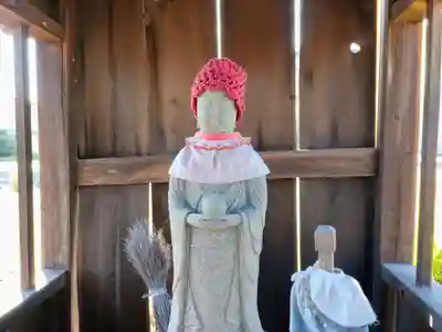 八幡社(下東川)の地蔵