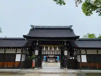 伊弉諾神宮の山門・神門