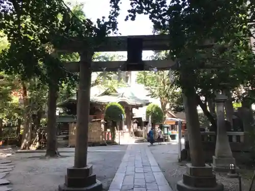 小野照崎神社の鳥居