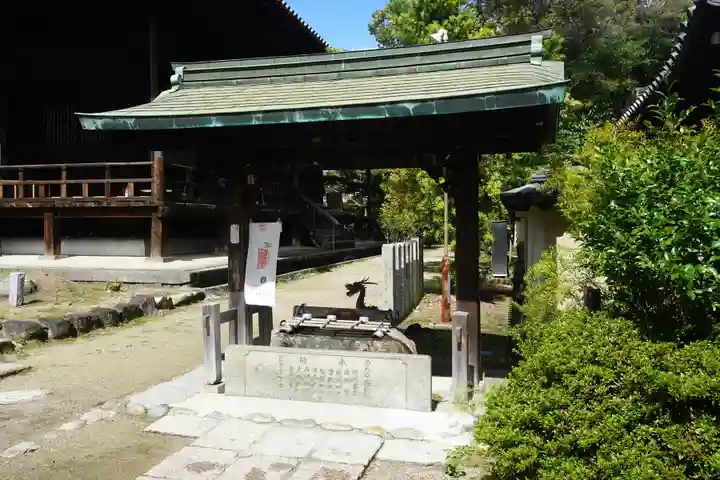 西大寺の山門・神門