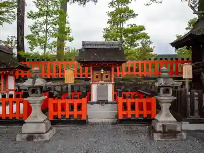 伏見稲荷大社の{uncategorized: "未分類", other: "その他", undefined: "問題あり", building: "その他建物", grave: "お墓", sacred_gate: "鳥居", guardian: "狛犬", statue: "像", buddha: "仏像", history: "歴史", nature: "自然", garden: "庭園", animal: "動物", pagoda: "塔", temizu: "手水舎", mountain_gate: "山門・神門", sanctuary: "本殿・本堂", subordinate: "末社・摂社", art: "芸術", scenery: "景色", jizo: "地蔵", ema: "絵馬", goshuin: "御朱印", omikuji: "おみくじ", items: "授与品その他", amulet: "お守り", goshuincho: "御朱印帳", eats: "食事", festival: "お祭り", votive_dance: "神楽", shichigosan: "七五三参", wedding: "結婚式", experience: "体験その他", initially: "初詣", around: "周辺", anti_infection: "感染症対策"}