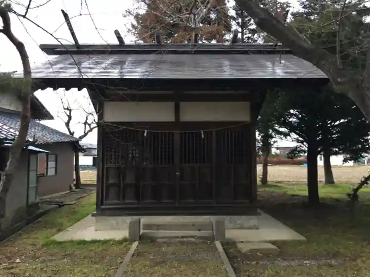 頥気神社の本殿・本堂