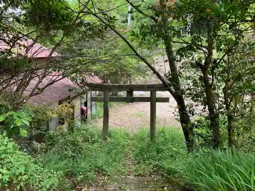 稲荷神社の鳥居