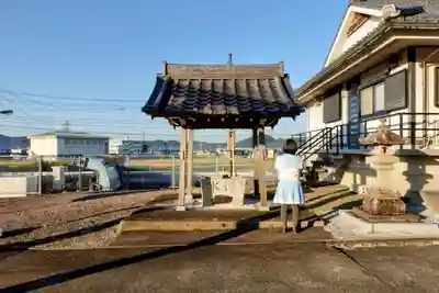 井神社の手水舎