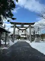諏訪神社の鳥居