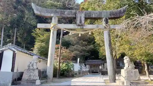 白山比咩神社の鳥居