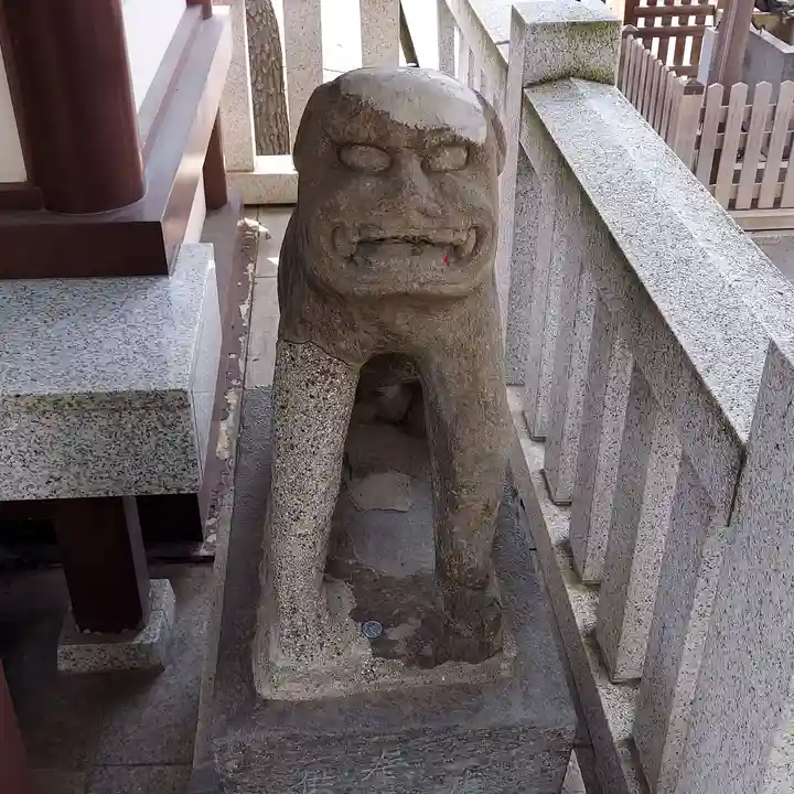 鎧神社の狛犬
