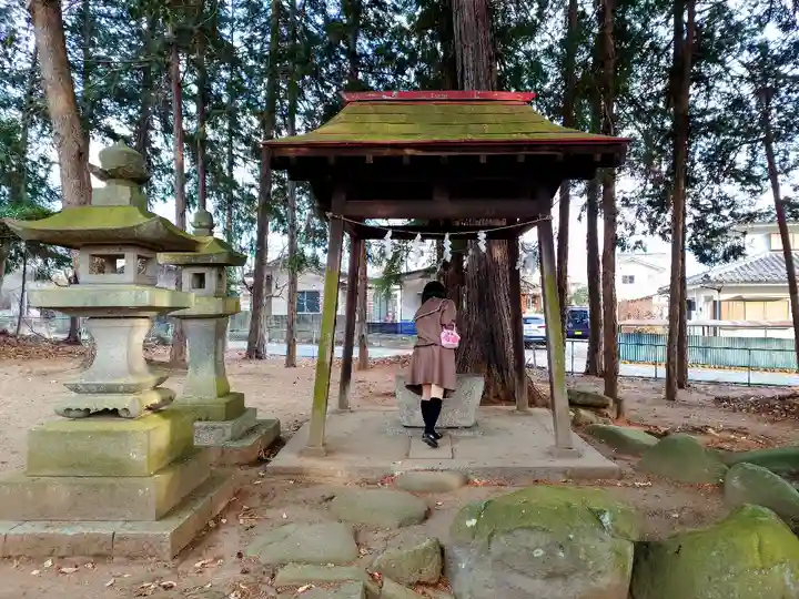 七日子神社の手水舎
