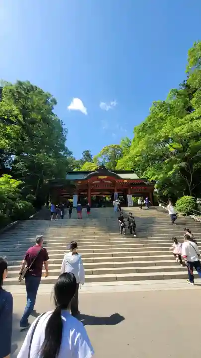 香取神宮の{uncategorized: "未分類", other: "その他", undefined: "問題あり", building: "その他建物", grave: "お墓", sacred_gate: "鳥居", guardian: "狛犬", statue: "像", buddha: "仏像", history: "歴史", nature: "自然", garden: "庭園", animal: "動物", pagoda: "塔", temizu: "手水舎", mountain_gate: "山門・神門", sanctuary: "本殿・本堂", subordinate: "末社・摂社", art: "芸術", scenery: "景色", jizo: "地蔵", ema: "絵馬", goshuin: "御朱印", omikuji: "おみくじ", items: "授与品その他", amulet: "お守り", goshuincho: "御朱印帳", eats: "食事", festival: "お祭り", votive_dance: "神楽", shichigosan: "七五三参", wedding: "結婚式", experience: "体験その他", initially: "初詣", around: "周辺", anti_infection: "感染症対策"}