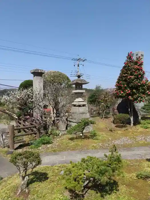 三光寺の建物その他