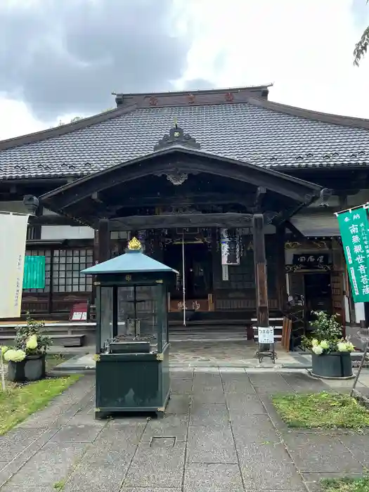 西光寺の本殿