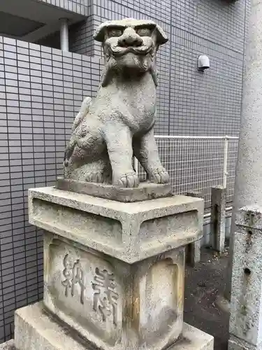 日置神社の狛犬