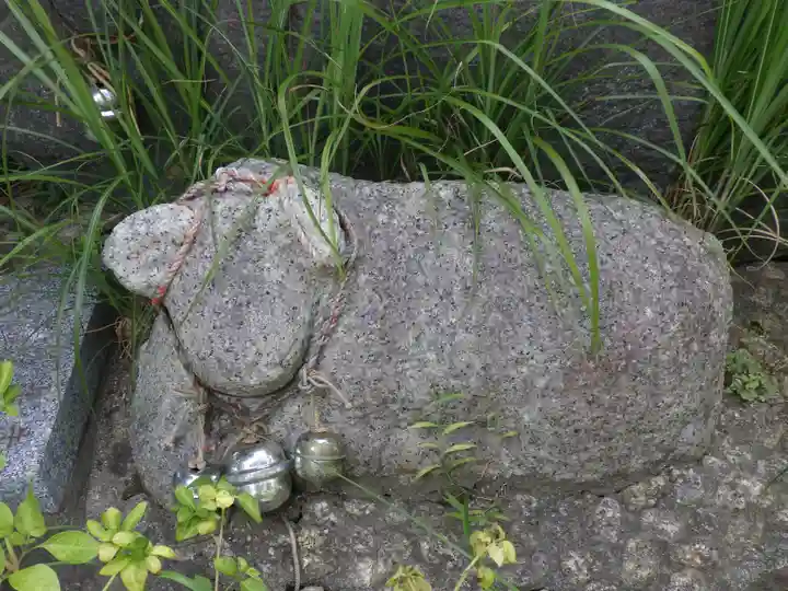 大島稲荷神社の狛犬