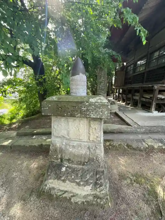 隠津島神社の{uncategorized: "未分類", other: "その他", undefined: "問題あり", building: "その他建物", grave: "お墓", sacred_gate: "鳥居", guardian: "狛犬", statue: "像", buddha: "仏像", history: "歴史", nature: "自然", garden: "庭園", animal: "動物", pagoda: "塔", temizu: "手水舎", mountain_gate: "山門・神門", sanctuary: "本殿・本堂", subordinate: "末社・摂社", art: "芸術", scenery: "景色", jizo: "地蔵", ema: "絵馬", goshuin: "御朱印", omikuji: "おみくじ", items: "授与品その他", amulet: "お守り", goshuincho: "御朱印帳", eats: "食事", festival: "お祭り", votive_dance: "神楽", shichigosan: "七五三参", wedding: "結婚式", experience: "体験その他", initially: "初詣", around: "周辺", anti_infection: "感染症対策"}
