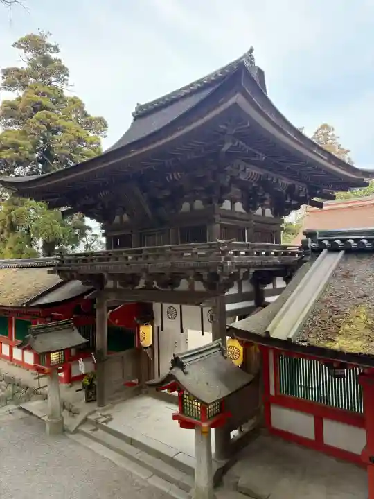 石上神宮の{uncategorized: "未分類", other: "その他", undefined: "問題あり", building: "その他建物", grave: "お墓", sacred_gate: "鳥居", guardian: "狛犬", statue: "像", buddha: "仏像", history: "歴史", nature: "自然", garden: "庭園", animal: "動物", pagoda: "塔", temizu: "手水舎", mountain_gate: "山門・神門", sanctuary: "本殿・本堂", subordinate: "末社・摂社", art: "芸術", scenery: "景色", jizo: "地蔵", ema: "絵馬", goshuin: "御朱印", omikuji: "おみくじ", items: "授与品その他", amulet: "お守り", goshuincho: "御朱印帳", eats: "食事", festival: "お祭り", votive_dance: "神楽", shichigosan: "七五三参", wedding: "結婚式", experience: "体験その他", initially: "初詣", around: "周辺", anti_infection: "感染症対策"}