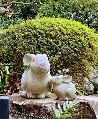 岡崎神社の狛犬