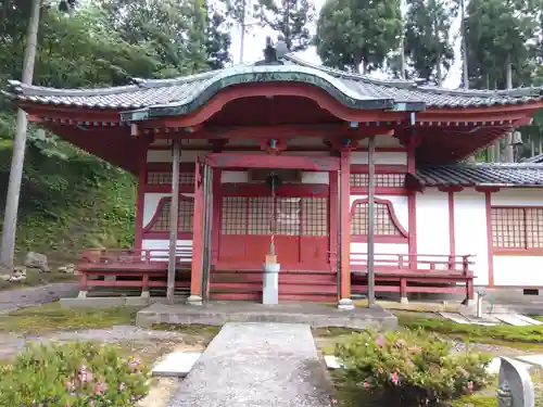 霊泉寺の末社