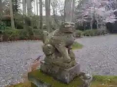 國吉神社の狛犬