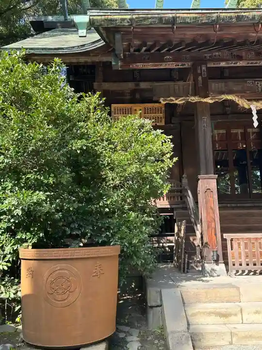 報徳二宮神社の{uncategorized: "未分類", other: "その他", undefined: "問題あり", building: "その他建物", grave: "お墓", sacred_gate: "鳥居", guardian: "狛犬", statue: "像", buddha: "仏像", history: "歴史", nature: "自然", garden: "庭園", animal: "動物", pagoda: "塔", temizu: "手水舎", mountain_gate: "山門・神門", sanctuary: "本殿・本堂", subordinate: "末社・摂社", art: "芸術", scenery: "景色", jizo: "地蔵", ema: "絵馬", goshuin: "御朱印", omikuji: "おみくじ", items: "授与品その他", amulet: "お守り", goshuincho: "御朱印帳", eats: "食事", festival: "お祭り", votive_dance: "神楽", shichigosan: "七五三参", wedding: "結婚式", experience: "体験その他", initially: "初詣", around: "周辺", anti_infection: "感染症対策"}