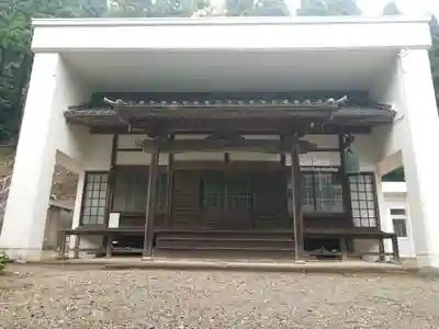 薬師寺の本殿・本堂