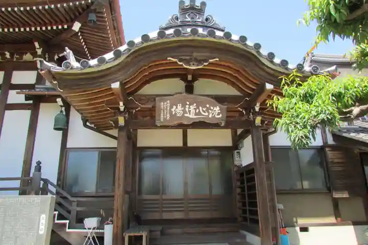 妙泰寺の本殿・本堂