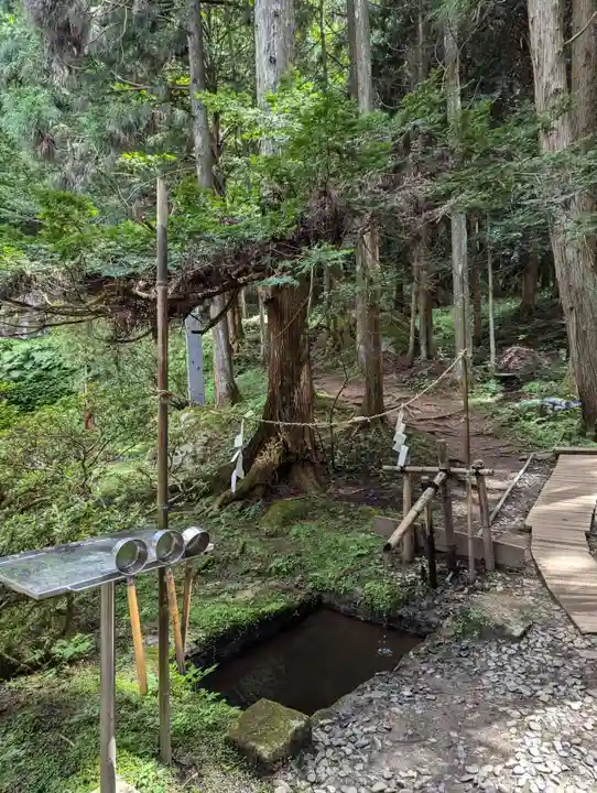 丹内山神社(岩手県)