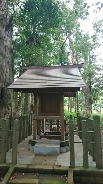 出戸稲荷神社の本殿・本堂