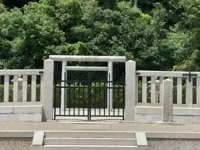 懿徳天皇陵（畝傍山南繊沙渓上陵）(奈良県)