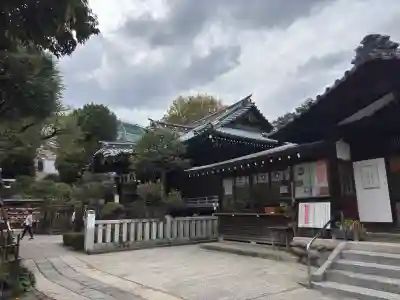 白山神社の{uncategorized: "未分類", other: "その他", undefined: "問題あり", building: "その他建物", grave: "お墓", sacred_gate: "鳥居", guardian: "狛犬", statue: "像", buddha: "仏像", history: "歴史", nature: "自然", garden: "庭園", animal: "動物", pagoda: "塔", temizu: "手水舎", mountain_gate: "山門・神門", sanctuary: "本殿・本堂", subordinate: "末社・摂社", art: "芸術", scenery: "景色", jizo: "地蔵", ema: "絵馬", goshuin: "御朱印", omikuji: "おみくじ", items: "授与品その他", amulet: "お守り", goshuincho: "御朱印帳", eats: "食事", festival: "お祭り", votive_dance: "神楽", shichigosan: "七五三参", wedding: "結婚式", experience: "体験その他", initially: "初詣", around: "周辺", anti_infection: "感染症対策"}