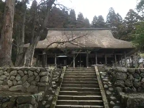 慈恩寺の本殿・本堂