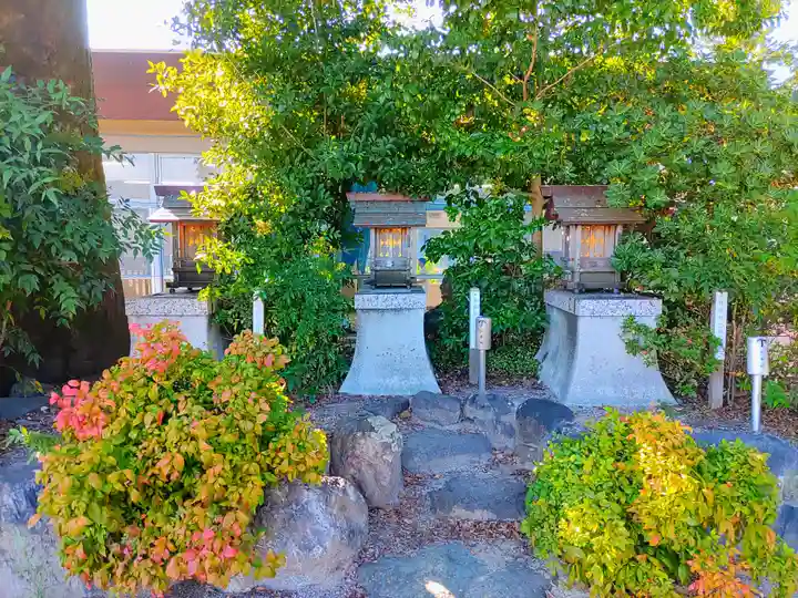 和爾良神社の末社・摂社
