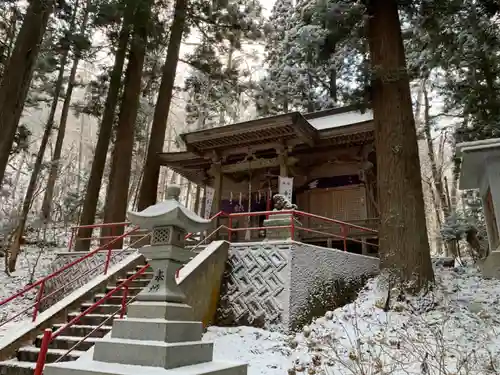 桜松神社の本殿